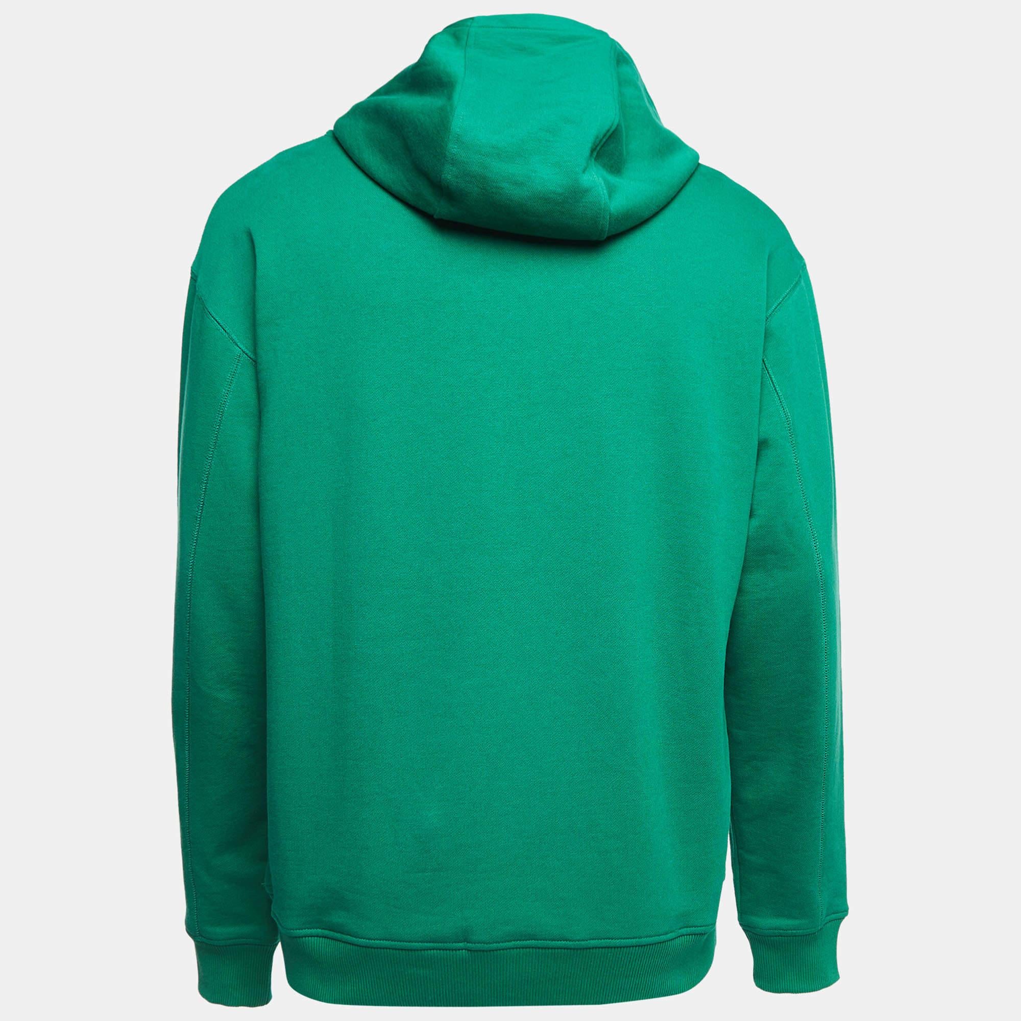 Embrace comfort and style with the Casablanca hoodie. Crafted from premium organic cotton, this hoodie exudes eco-conscious sophistication. Its vibrant green hue and sleek logo print effortlessly blend sporty aesthetics with casual charm, ensuring