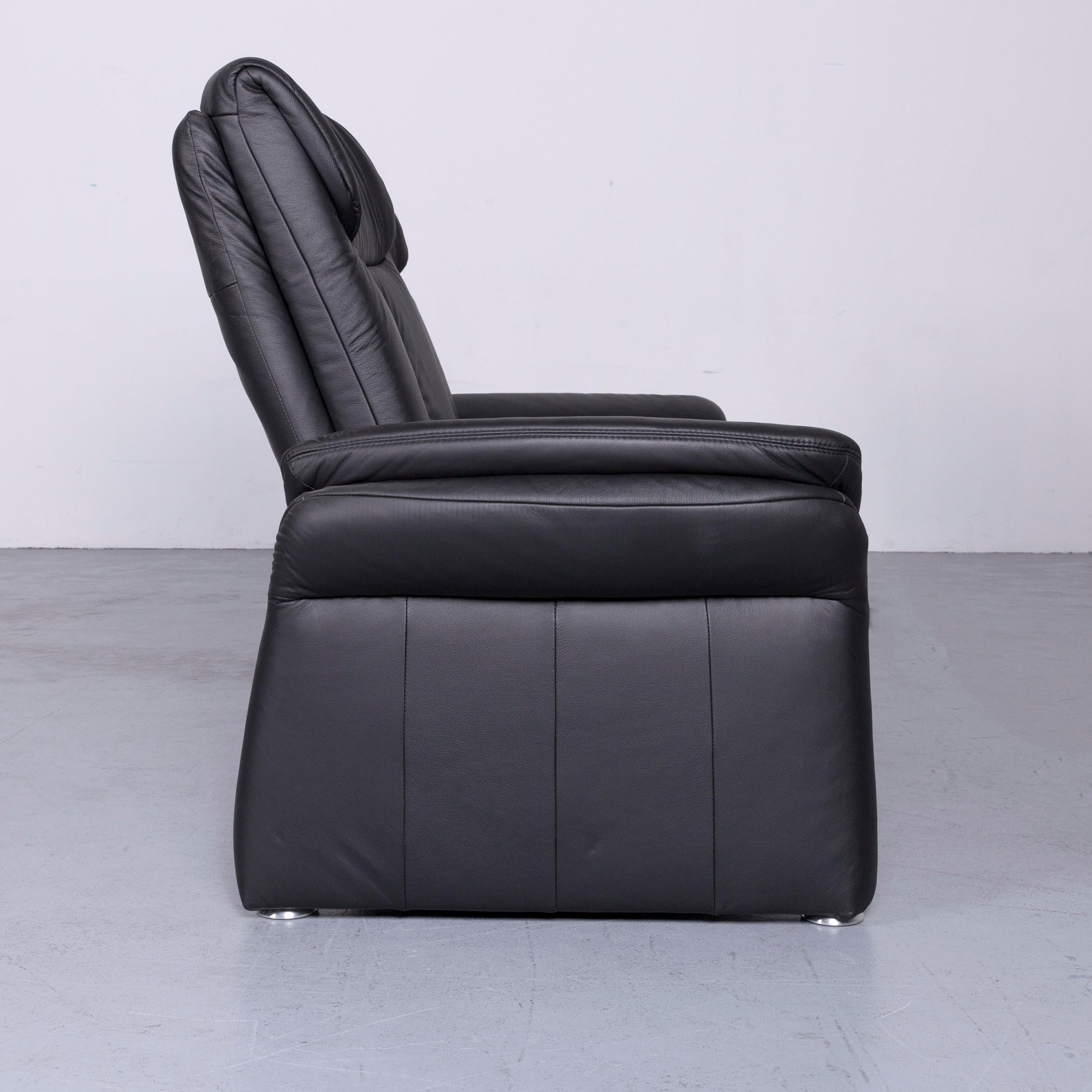 Casada Designer Leather Sofa Armchair Set Black Two-Seat Couch Recliner For Sale 6