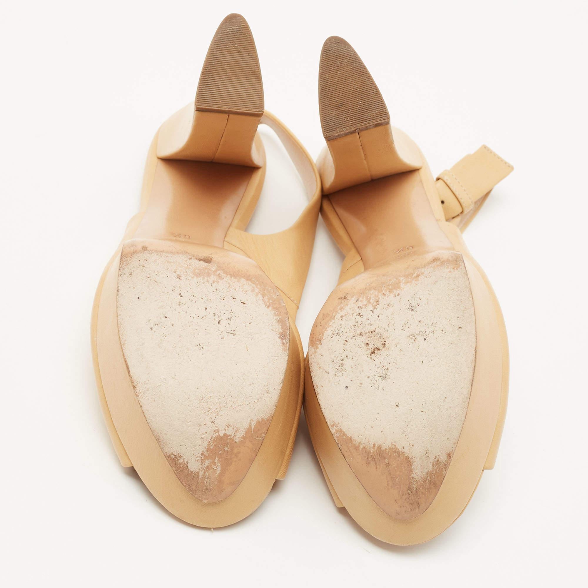Casadei Beige Leather Platform Slingback Peep Toe Pumps Size 36.5 For Sale 2