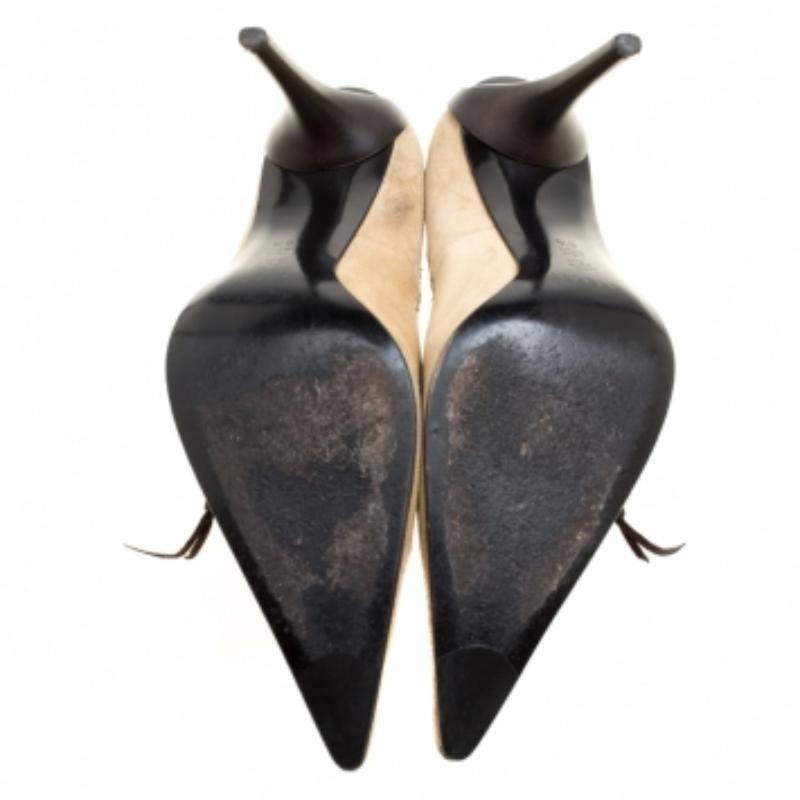 De las mujeres Casadei Beige Suede Pointed Toe Pumps Size 38.5 en venta