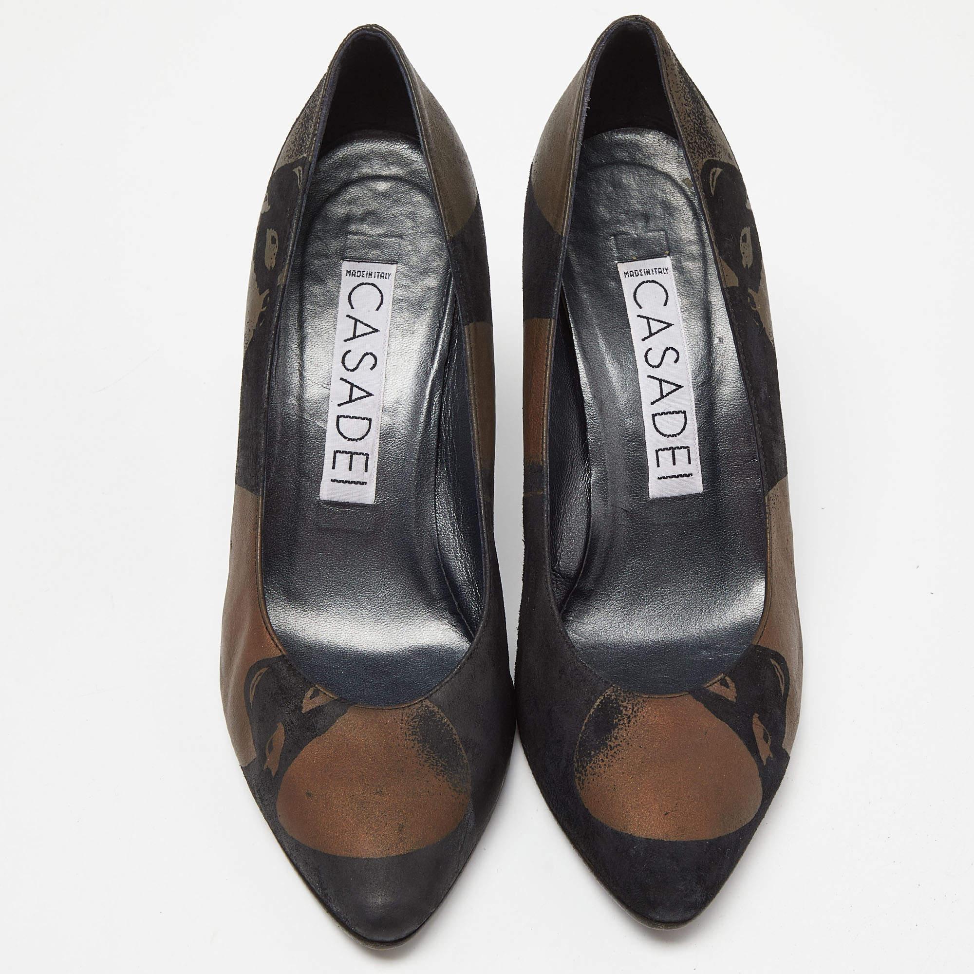 Casadei Black/Brown Printed Nubuck Leather Pointed Toe Pumps Size 39 In Good Condition For Sale In Dubai, Al Qouz 2