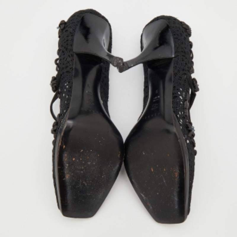 Casadei Black Crochette Nylon and Suede Peep Toe Pumps Size 39 For Sale 3