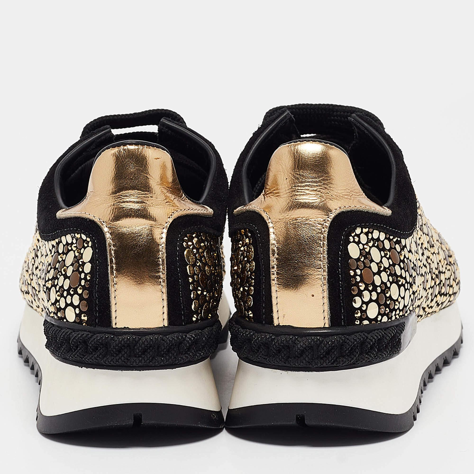 Casadei Black/Gold Suede and Leather Studded Low Top Sneakers Size 37 Pour femmes en vente