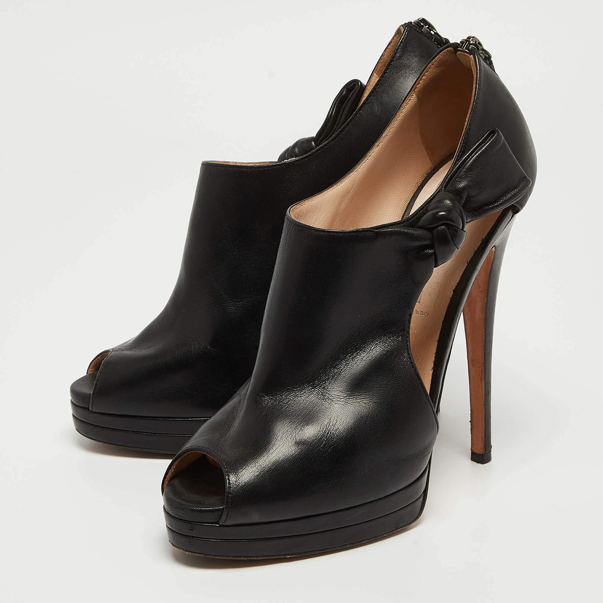 Women's Casadei Black Leather Cutout Peep Toe Platform Booties Size 40 For Sale