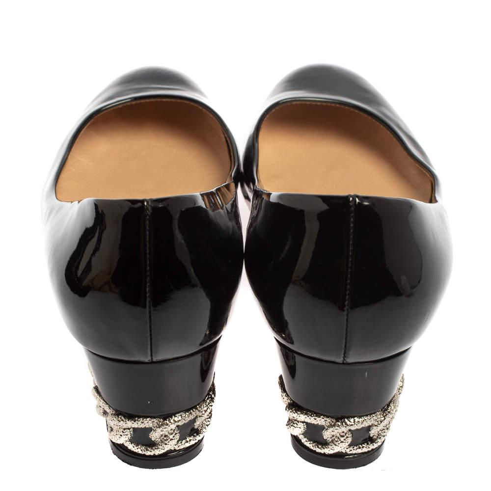 Casadei Black Patent Leather Block Heel Pumps Size 39 1