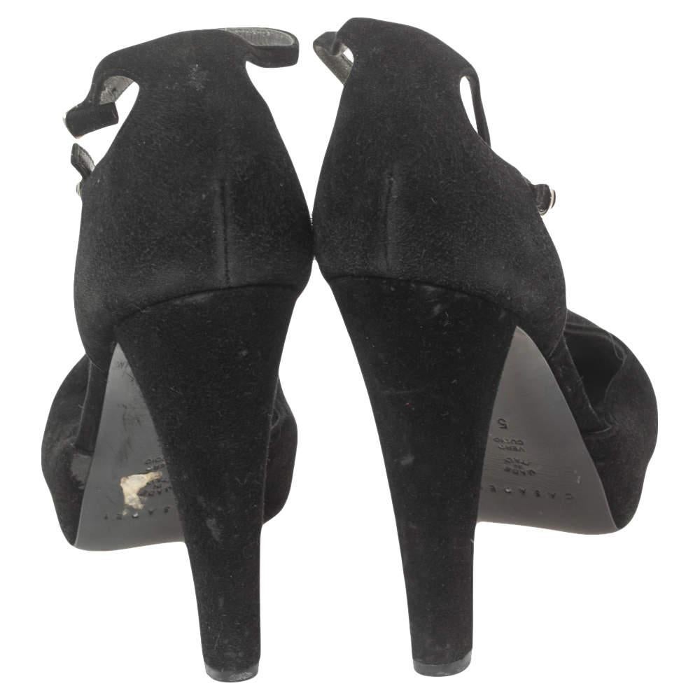  Casadei Sandales en daim noir à plateforme peep-toe et à sangle de cheville Taille 35 Pour femmes 