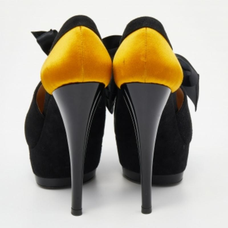 Casadei Botines de plataforma con cordones de ante y satén negro/amarillo Talla 37.5 en venta 1