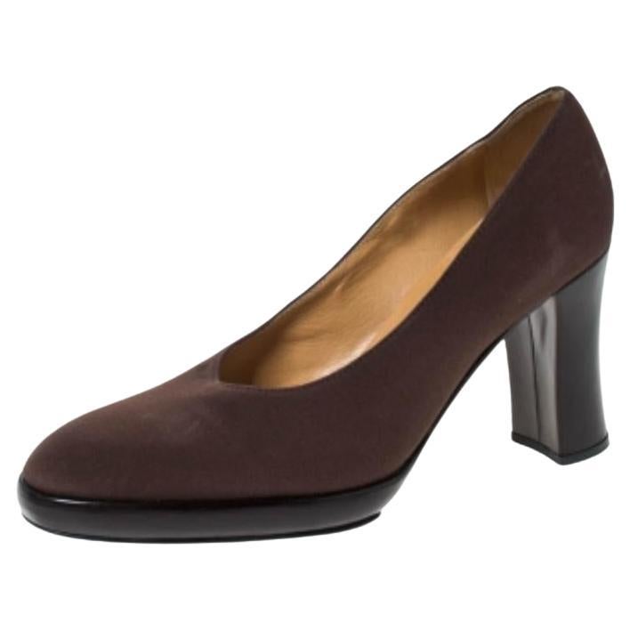 Casadei Escarpins à plateforme en tissu Brown Taille 35 en vente