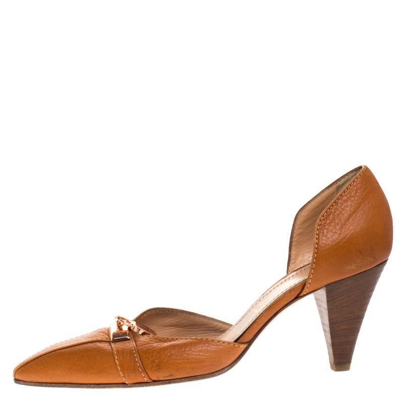 Casadei is the brand you can trust for a stylish pair of pumps. These pumps have been meticulously crafted in Italy and made from quality leather. They come in a lovely shade of brown and are styled to deliver sophistication. They come with a half