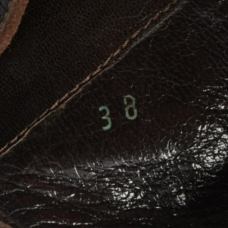 Casadei Sandalias con cuña y tira al tobillo de ante marrón talla 38 en venta 3