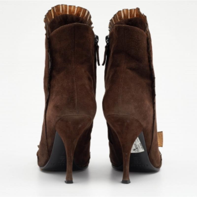Casadei Brown Suede Bow Detail Ankle Length Boots Size 37 en vente 1