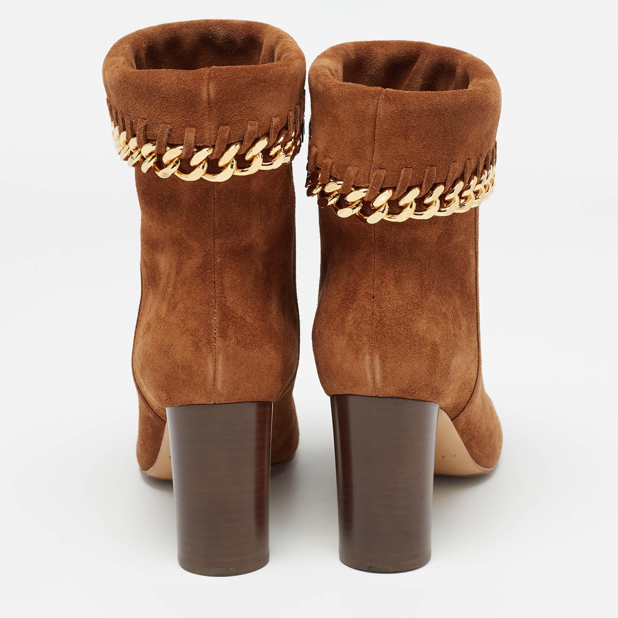 Casadei Brown Suede Chain Detail Ankle Boots Size 37 Pour femmes en vente