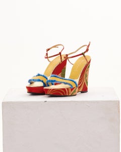 Casadei Sandalias con cuña y tira al tobillo en piel satinada de principios de los 2000