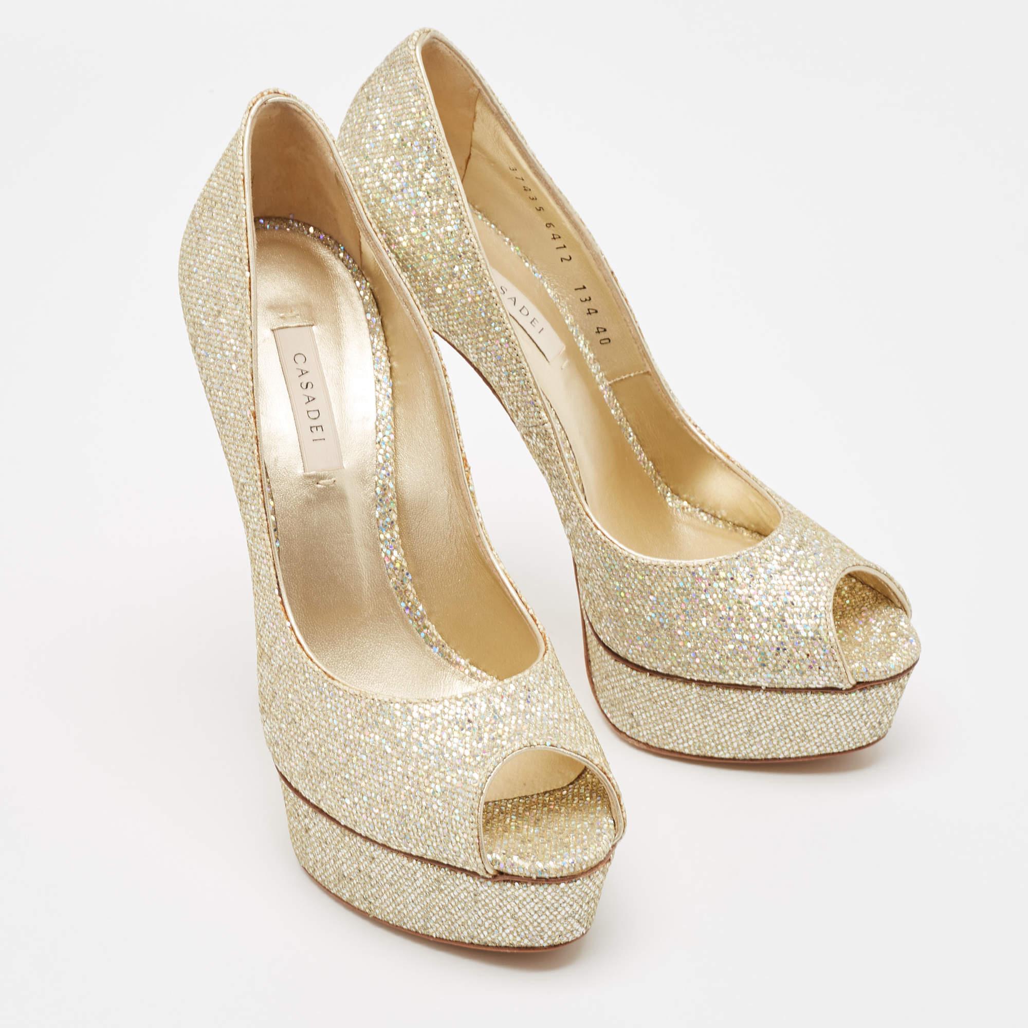 Women's Casadei Gold Glitter Fabric Platform Peep Toe Pumps Size 40 For Sale