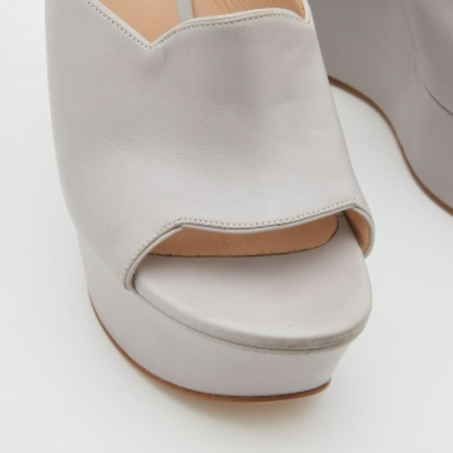 Gray Casadei Grey Leather Platform Wedge Slide Sandals Size 38.5 For Sale