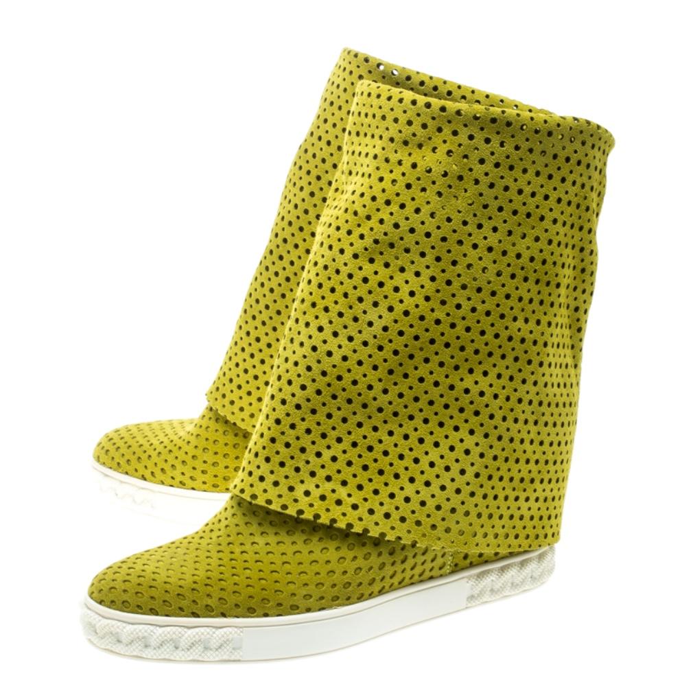 Casadei Lime Green Perforated Suede Wedge Boots Size 39 In Good Condition In Dubai, Al Qouz 2
