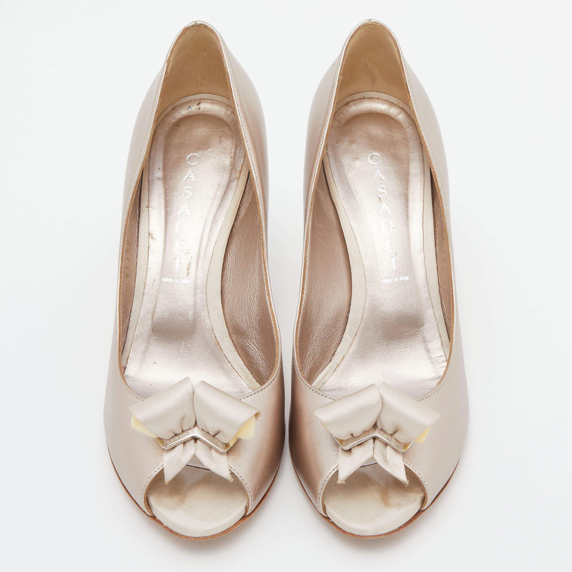 Beige Casadei Metallic Leather and Satin Bow Peep Toe Pumps Size 39 For Sale