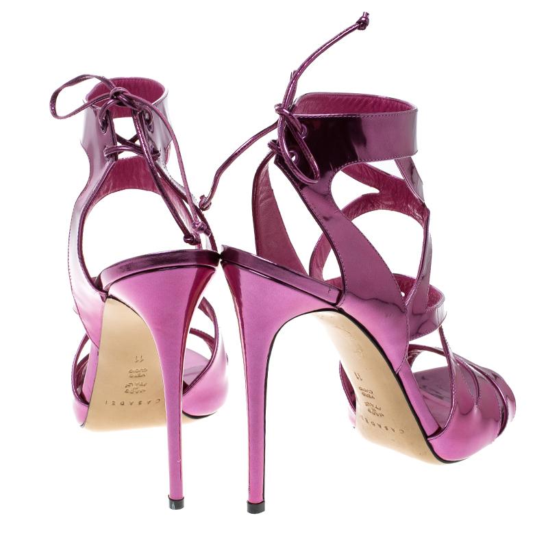 Casadei Metallic Pink Leather Cut Out Peep Toe Sandals Size 41 In New Condition In Dubai, Al Qouz 2