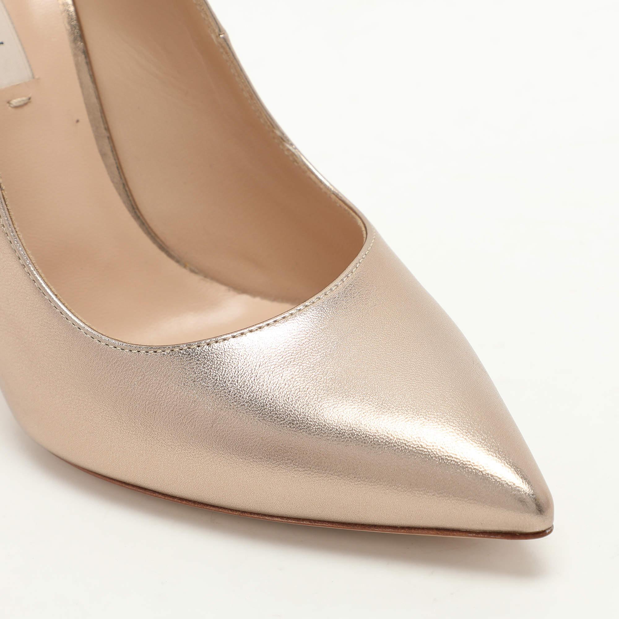 Casadei Metallic Rose Gold Leather Pointed Toe Pumps Size 38 2