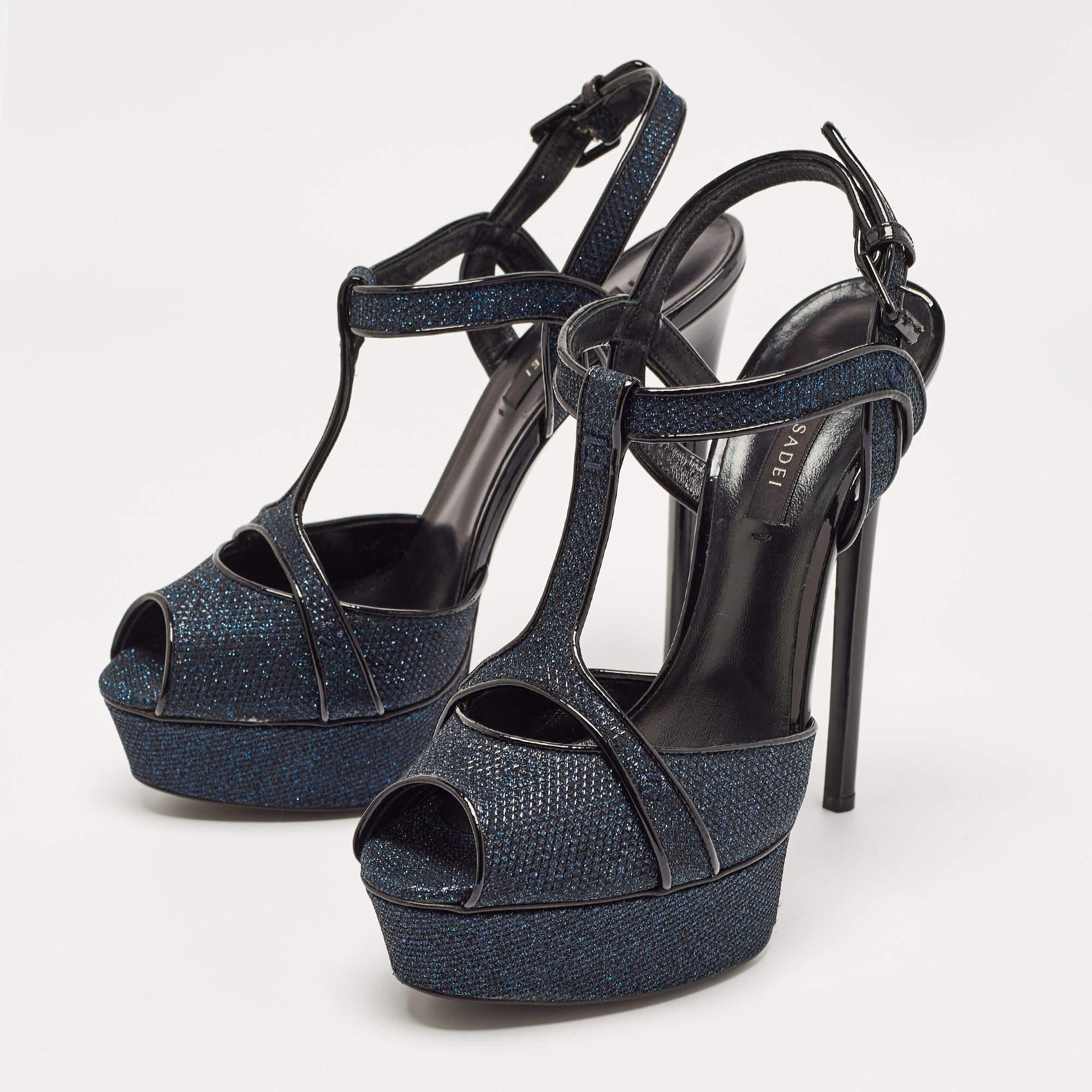 Casadei Navy Blue/Black Glitter and Patent Leather Platform Sandals Size 40 (Sandales à plateforme en cuir verni et paillettes) en vente 5