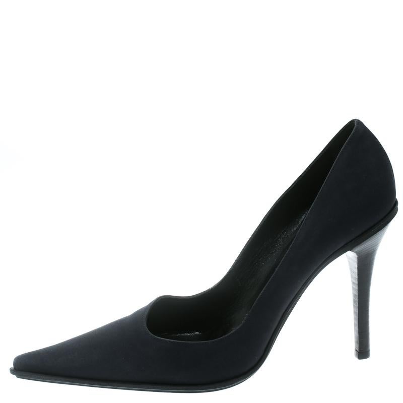 These pumps from Casadei are sure to add oodles of style to your closet! The navy blue pumps are crafted from satin and feature pointed toes. They come equipped with comfortable leather lined insoles and 11 cm stiletto heels. Pair them with a
