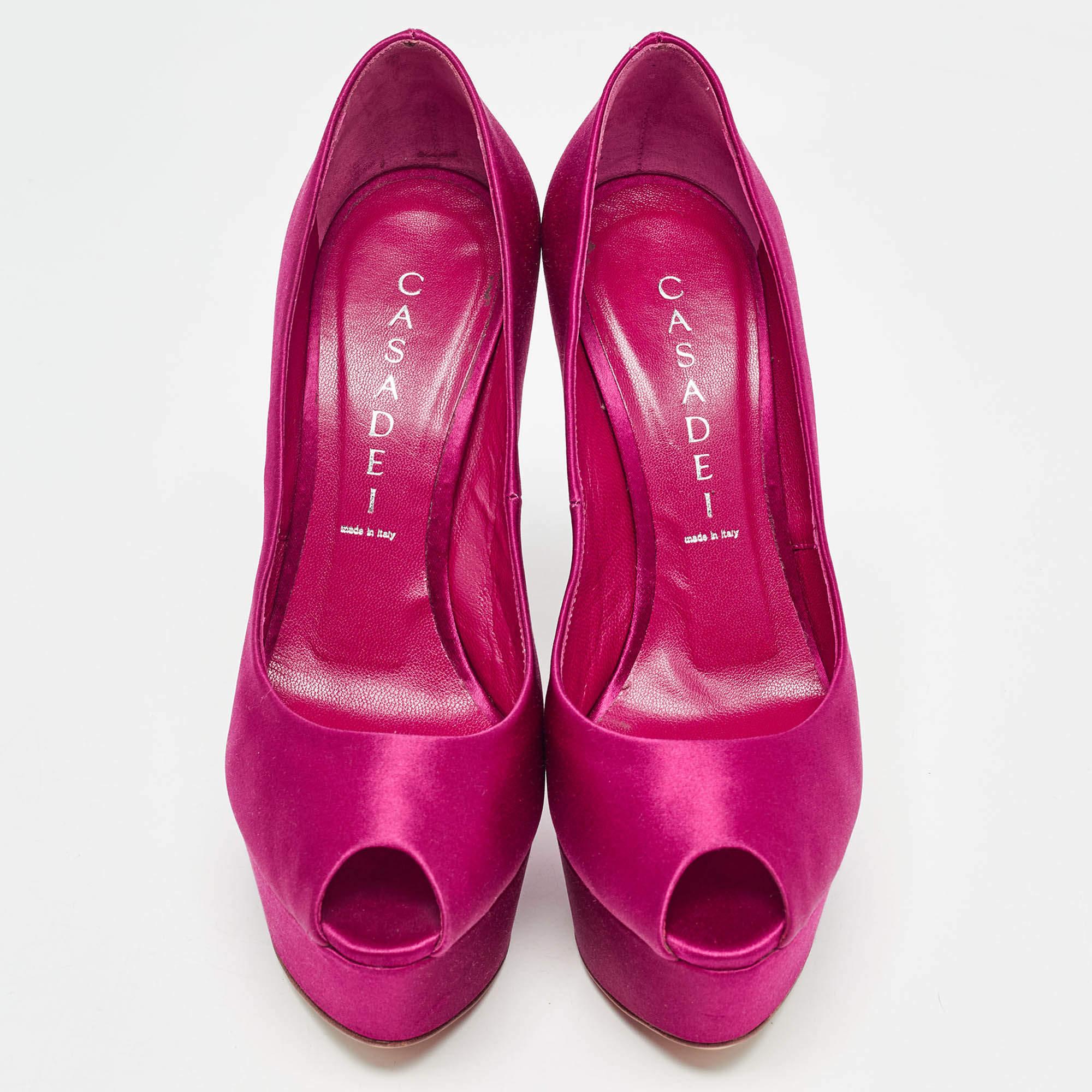 Casadei Pink Satin Peep Toe Platform Pumps Size 36 In Good Condition For Sale In Dubai, Al Qouz 2