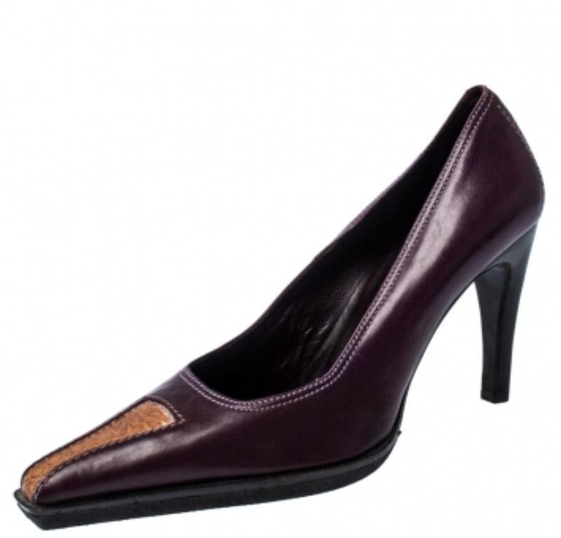 Casadei Violett und Braun Leder Spitz Zehe Pumps Größe 37.5 (Schwarz) im Angebot