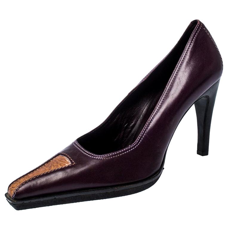 Casadei Purple And Brown Leather Pointed Toe Pumps Size 37.5 For Sale