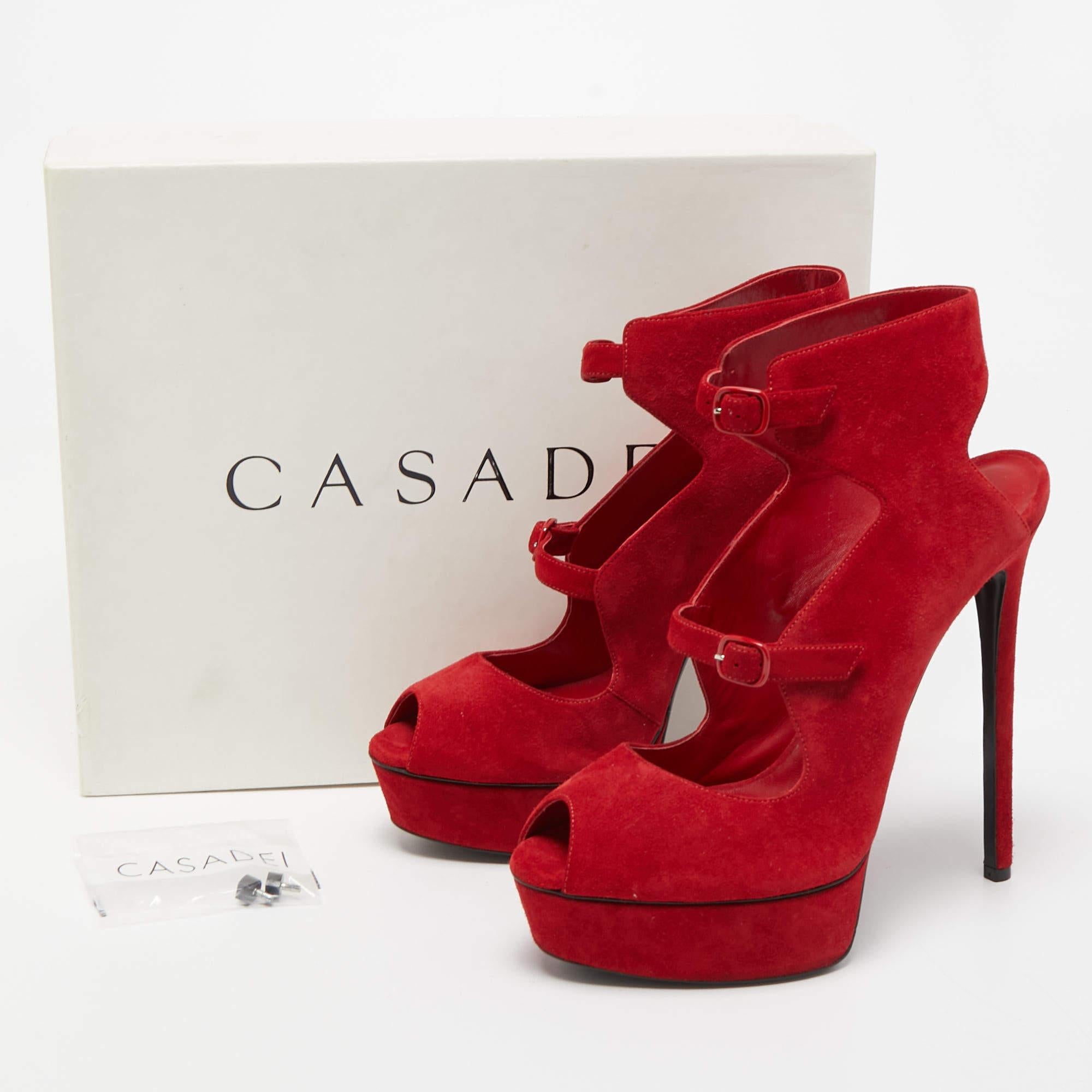 Casadei Sandales peep toes en daim rouge avec boucle Taille 40 en vente 4