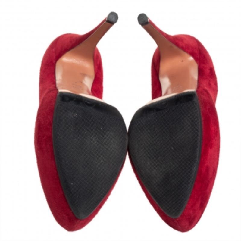 Casadei, décolleté con plateau in pelle scamosciata rossa taglia 37 in vendita 2
