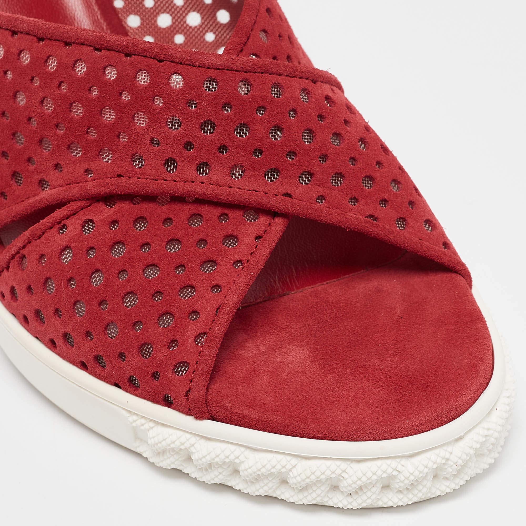 Casadei Sandalias de cuña de ante rojo talla 39 en venta 2