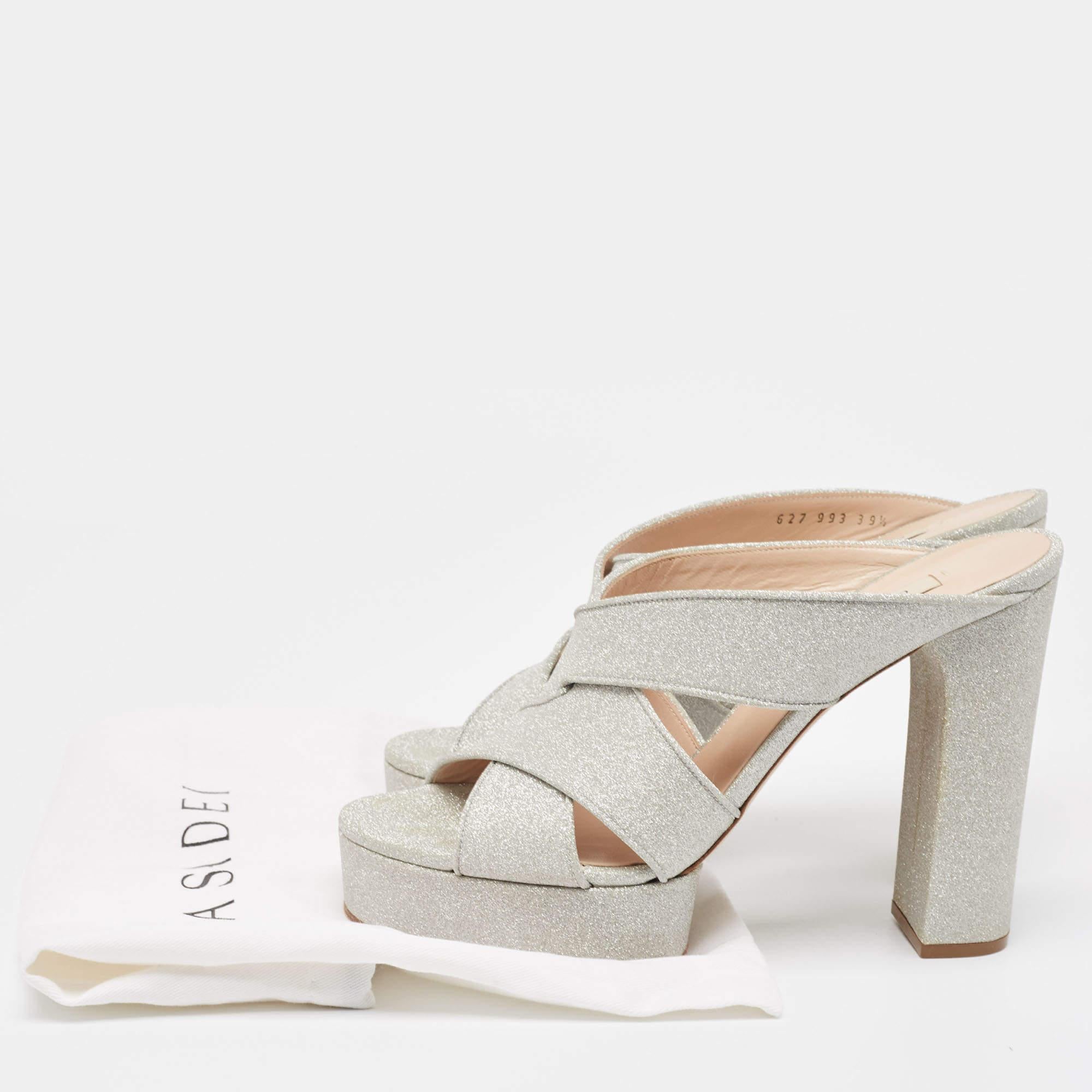 Casadei Silver Glitter Leather Slide Sandals Size 39.5 For Sale 5