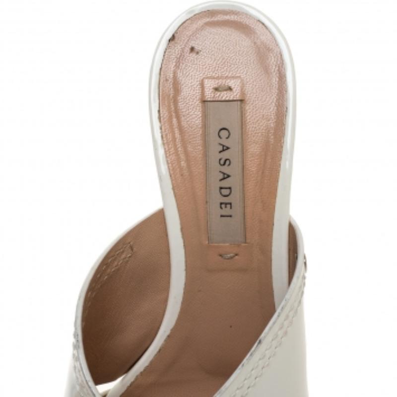 Casadei Sandalias de cuña de corcho de charol cruzadas blancas talla 35 Marrón en venta