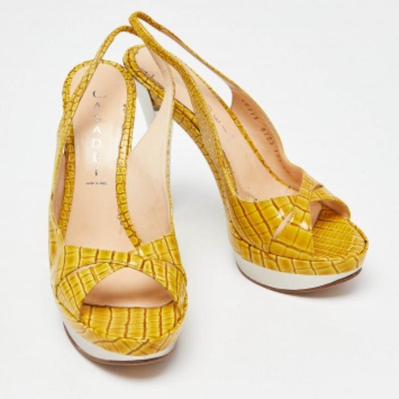 Casadei Yellow Croc Embossed Leather Cross Strap Platform Sandals Size 37 In Good Condition In Dubai, Al Qouz 2