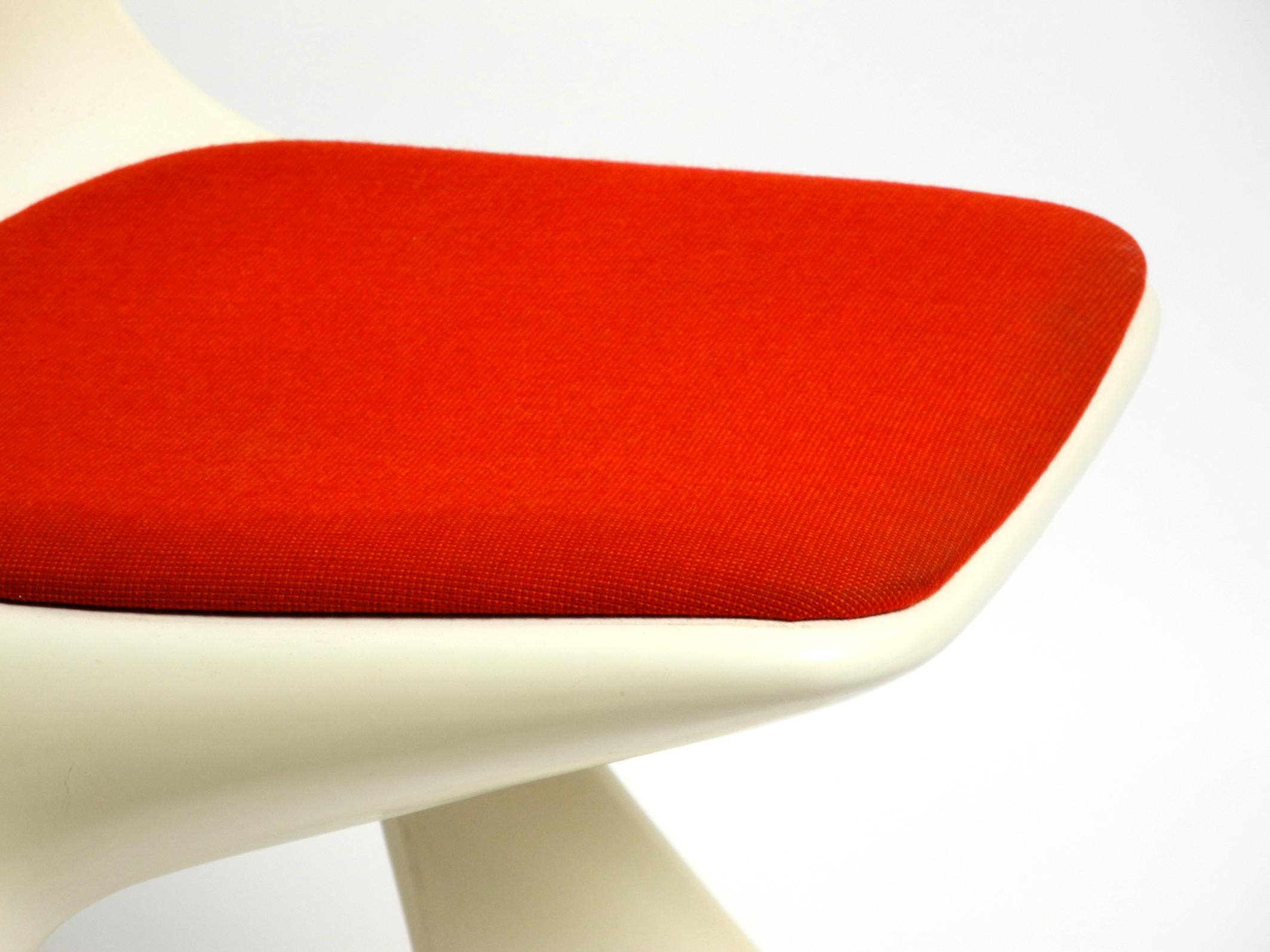 Casala Chair Model 2001/2002 from the 1970s with Original Red Fabric Upholstery 3