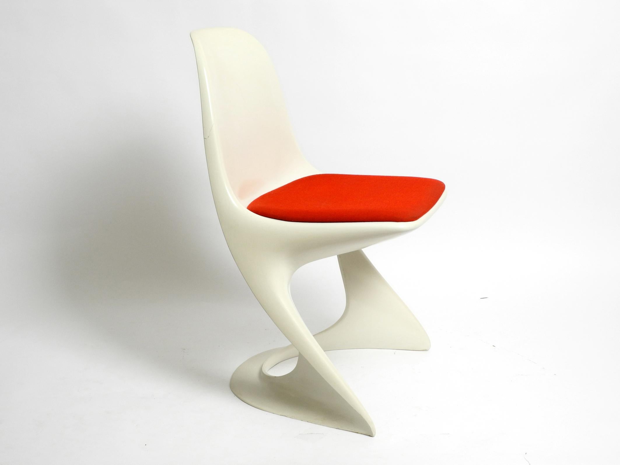 Casala Chair Model 2001/2002 from the 1970s with Original Red Fabric Upholstery 7