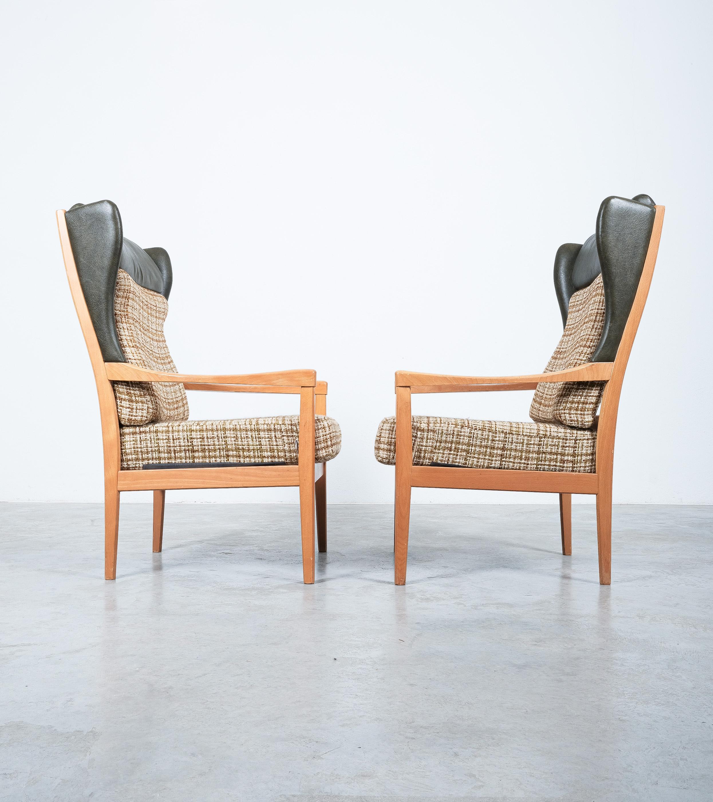 Casala Wood Lounge Armchairs Pair, Germany Mid-Century In Good Condition In Vienna, AT
