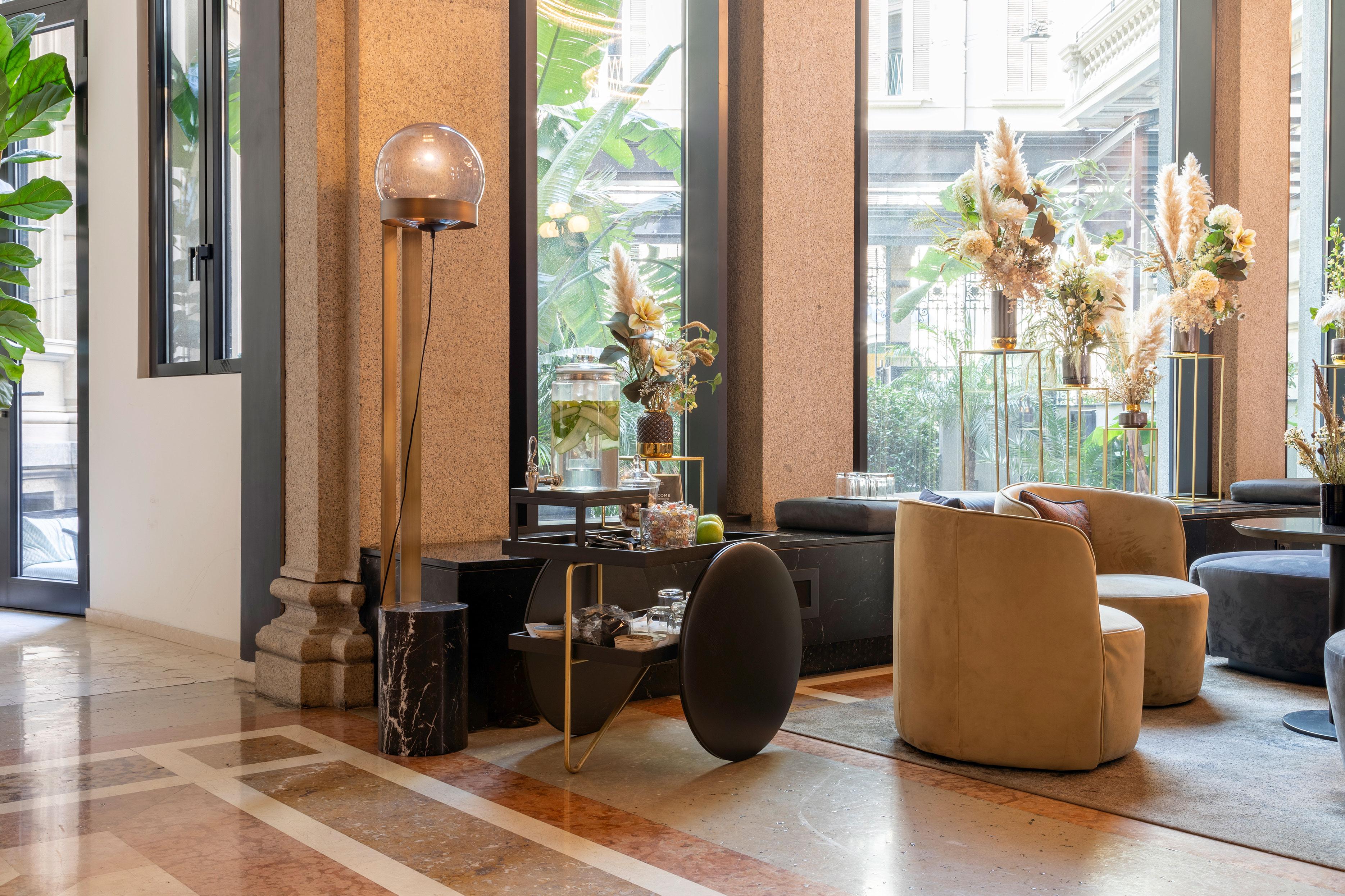 Table d'appoint Casamania CHARIOT en noir par GamFratesi en vente 3