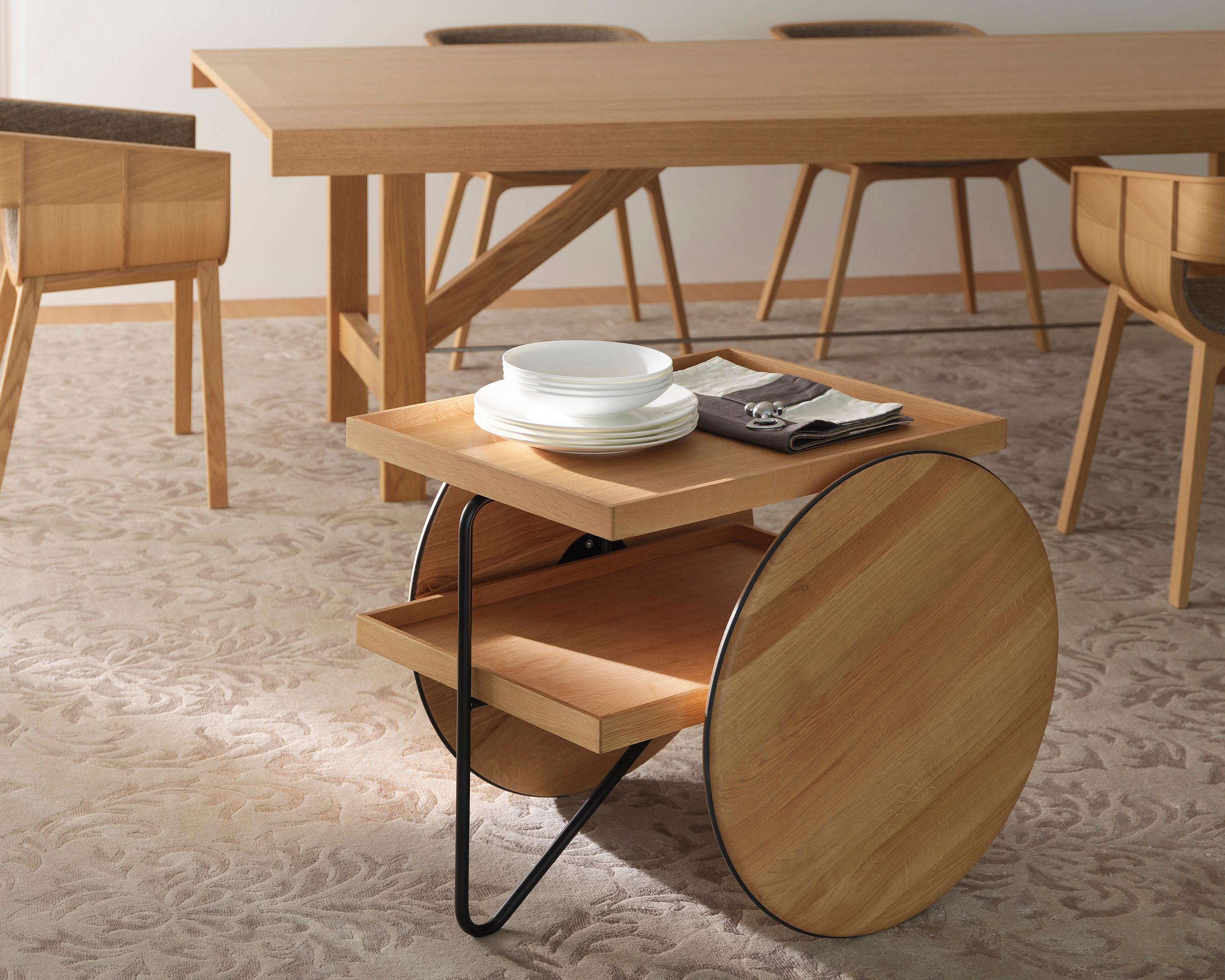 Casamania CHARIOT Side Table in Red by GamFratesi For Sale 4