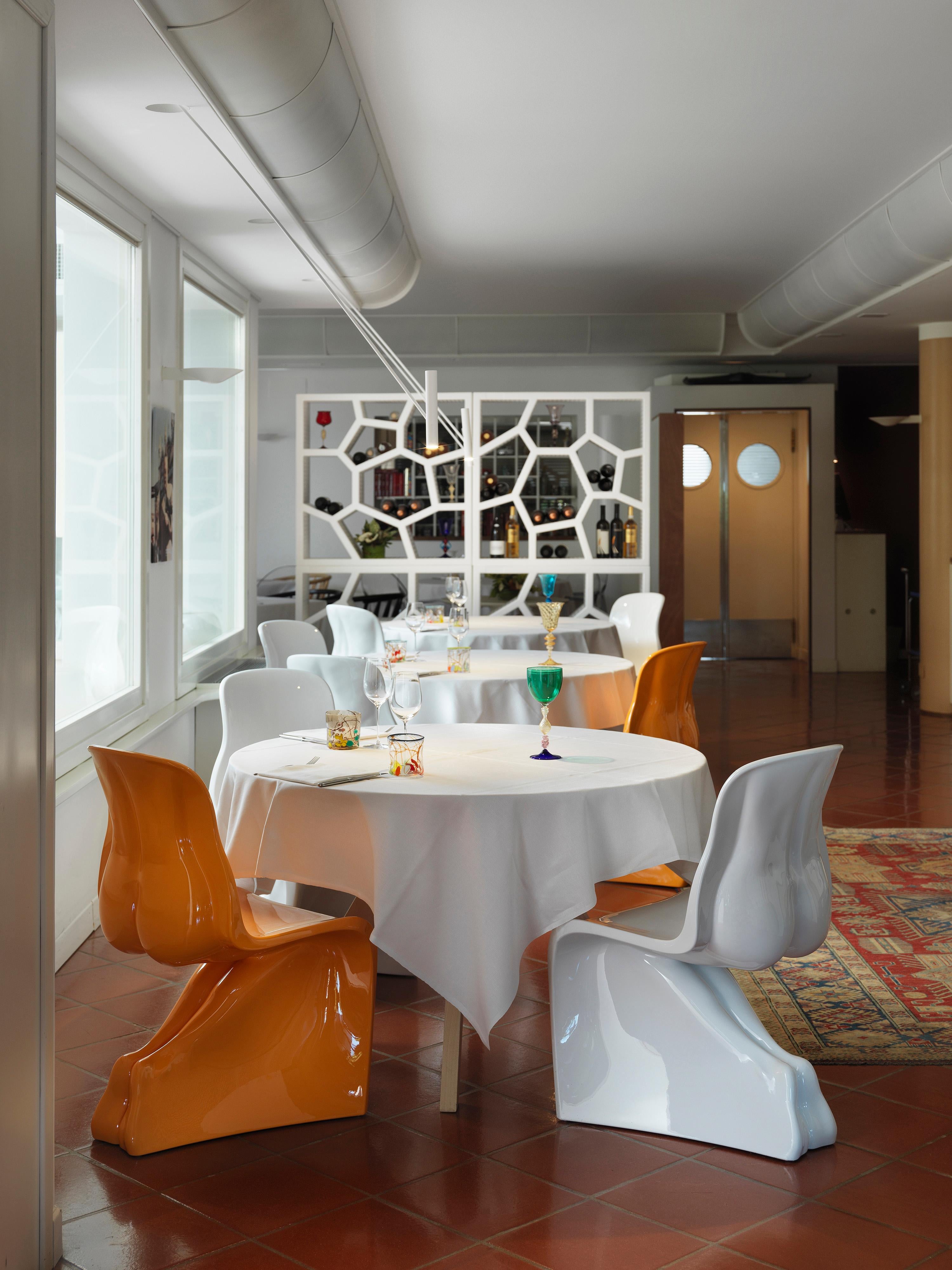 Casamania HER Glossy Chair in White by Fabio Novembre For Sale 5