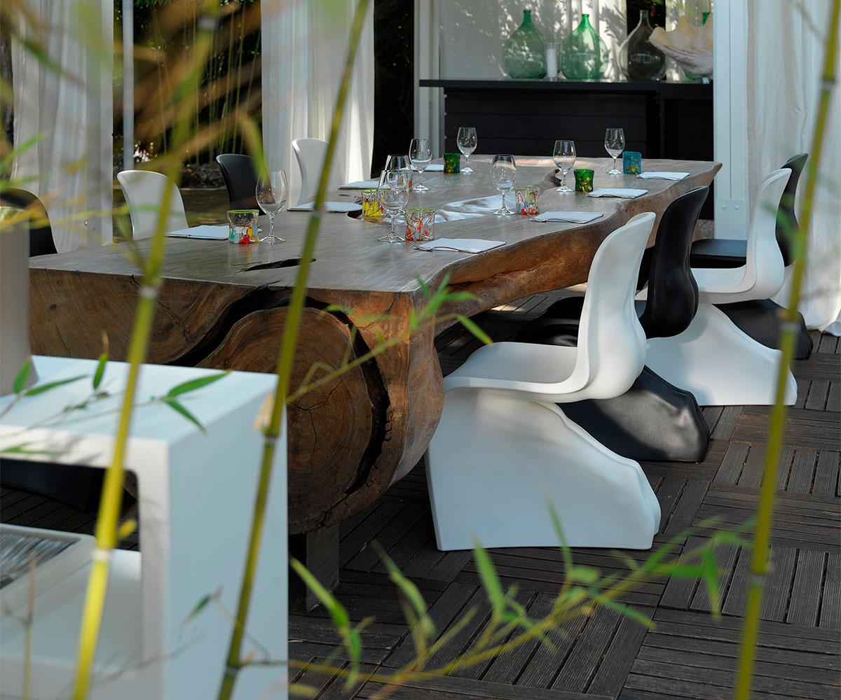 Casamania HER Set of two Matt Chairs in White by Fabio Novembre In New Condition For Sale In Brooklyn, NY