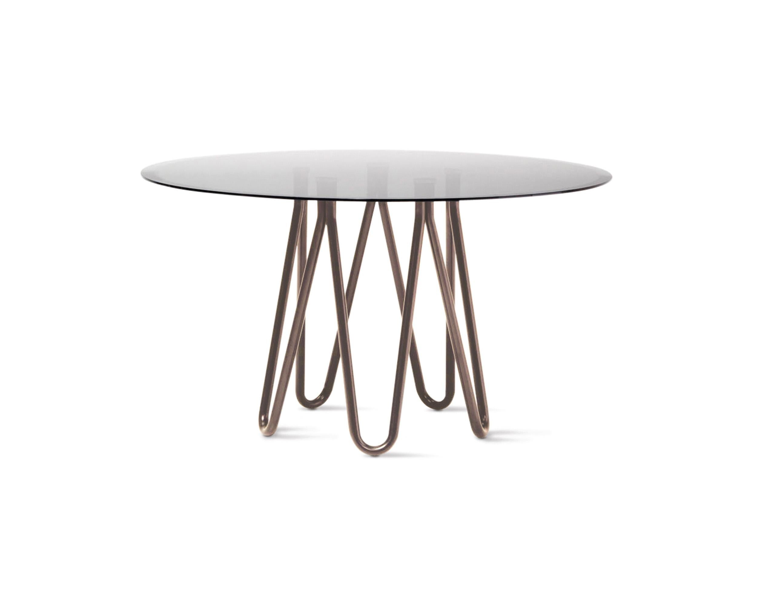Casamania MEDUSA Tisch aus Rauchglas von GamFratesi (Metall) im Angebot