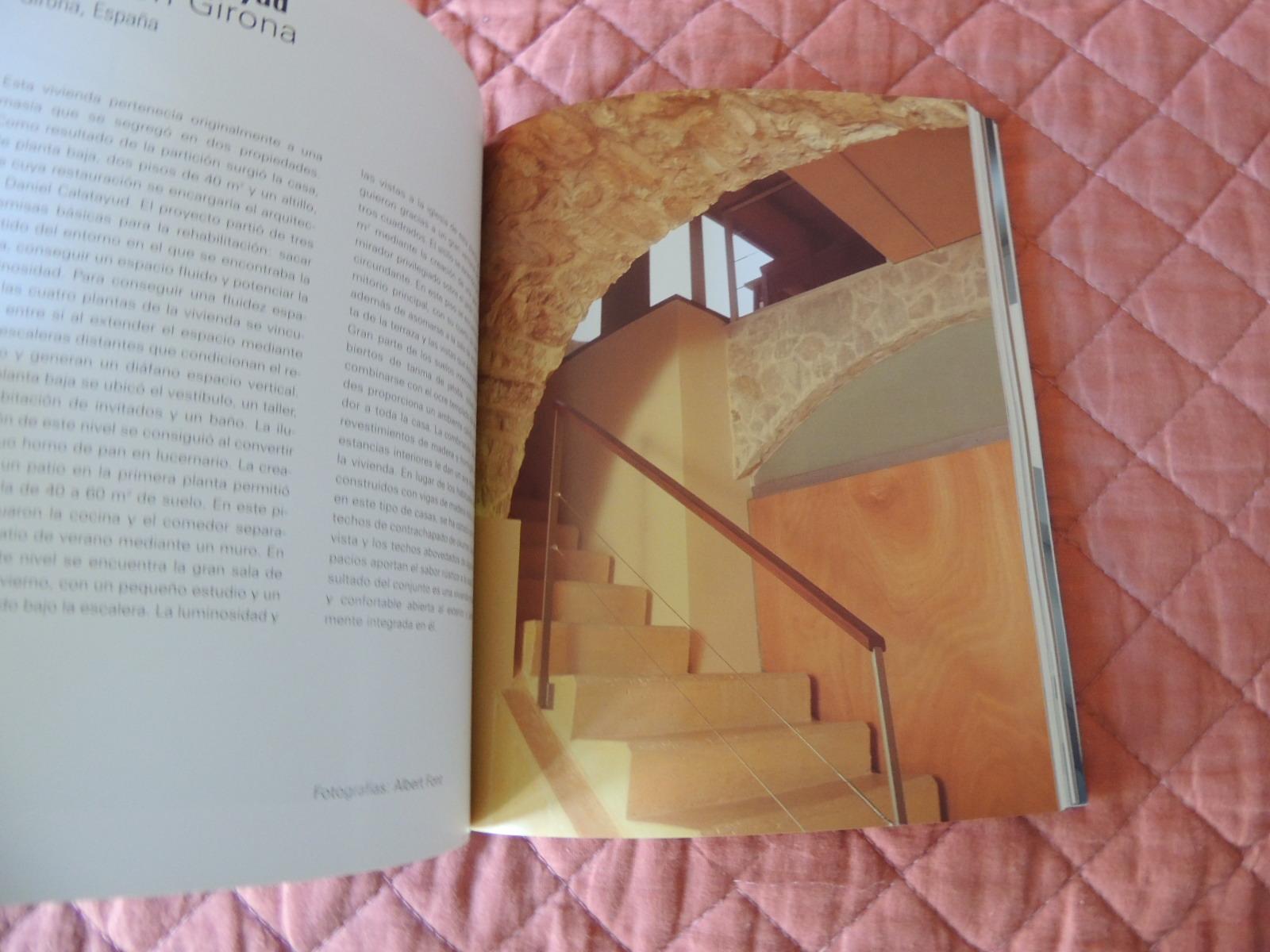 Contemporary Casas Nuevo Diseño de Interiores Softcover Decorating Book in Spanish