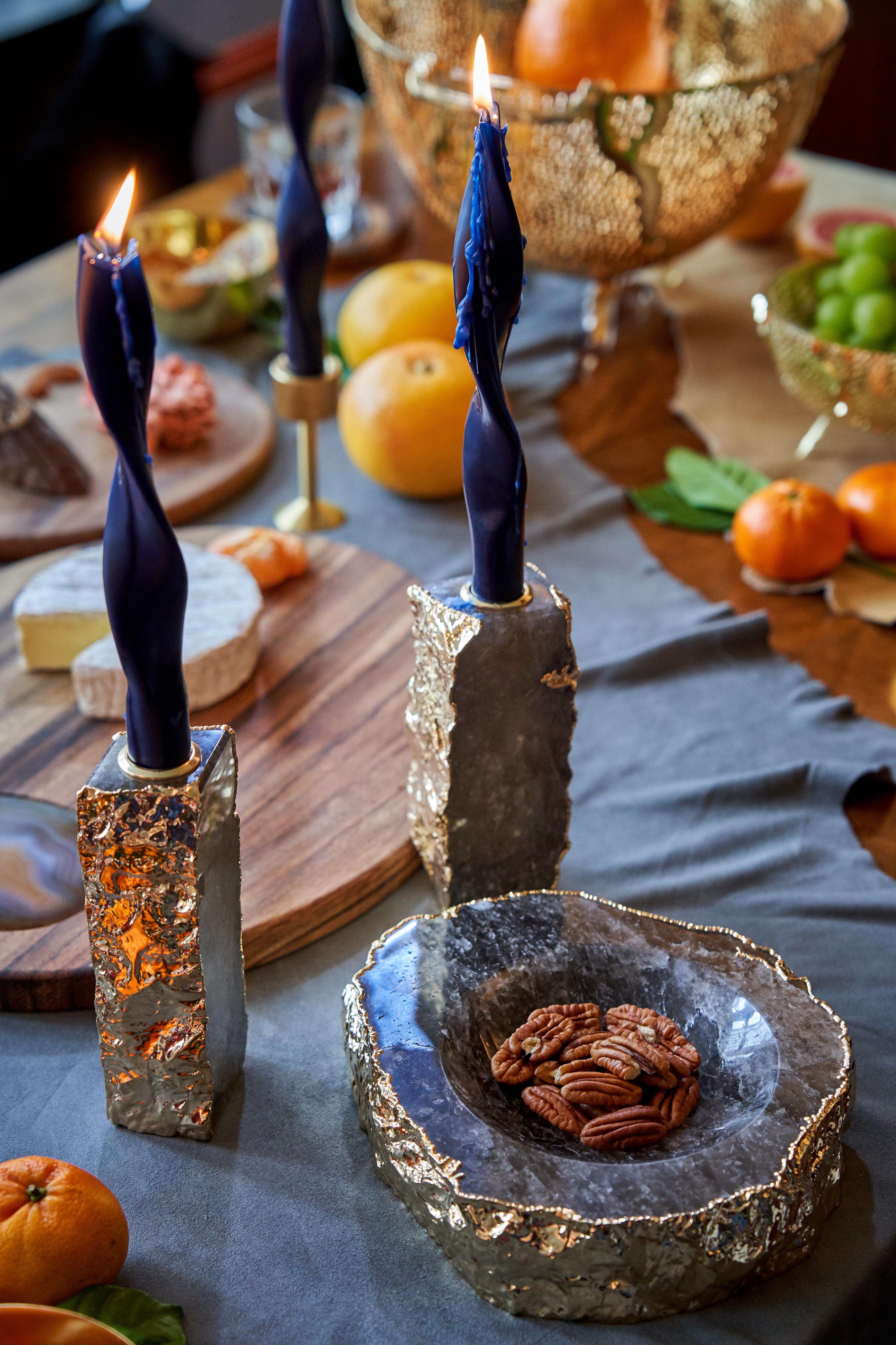 This hand carved, solid semi-precious natural agate bowl is drenched in electroplated 24-karat gold. It is substantial and authentic, designed to last a lifetime.
 