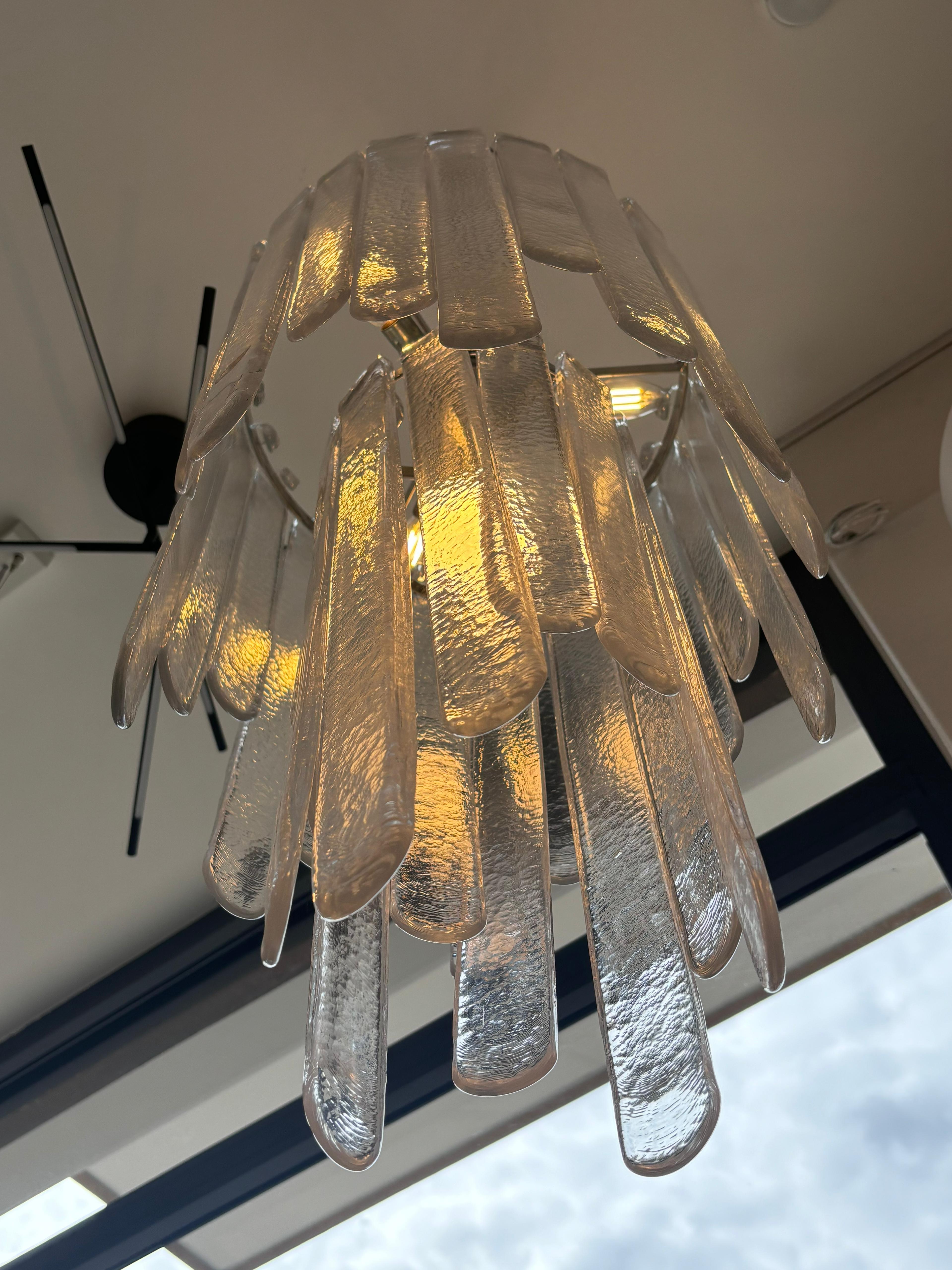 Cascada Carlo Nason Mazzega Murano's Glass Chandelier 1970's In Good Condition In Taranto, IT