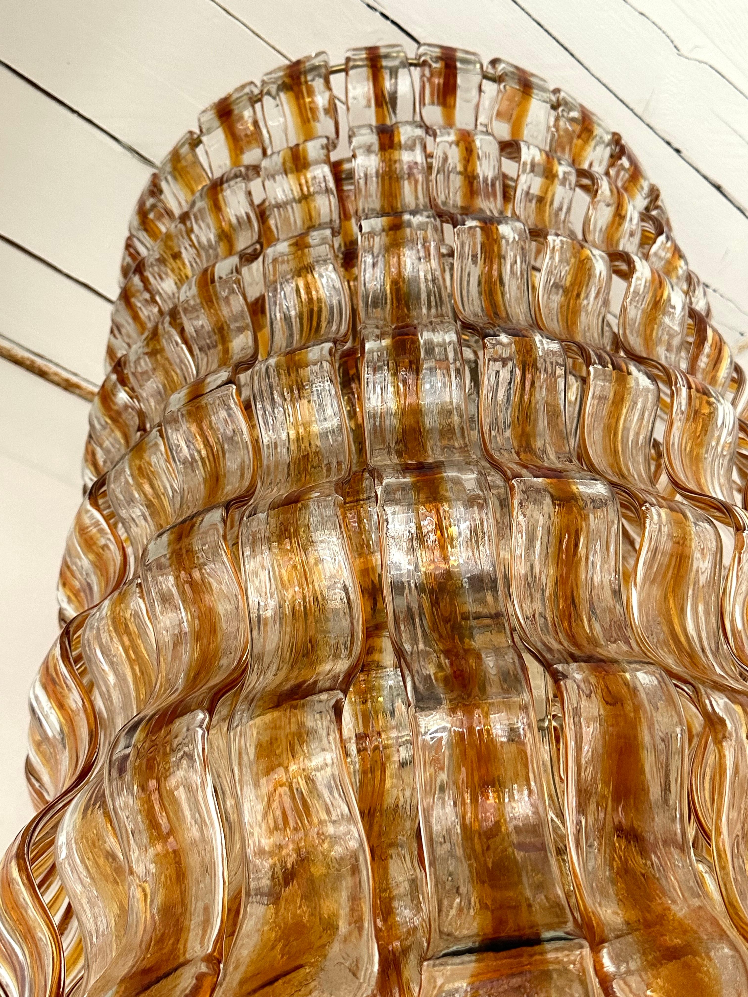 Cascade Kronleuchter Wave Amber Murano Glass von Mazzega, Italien, 1970er Jahre im Angebot 3