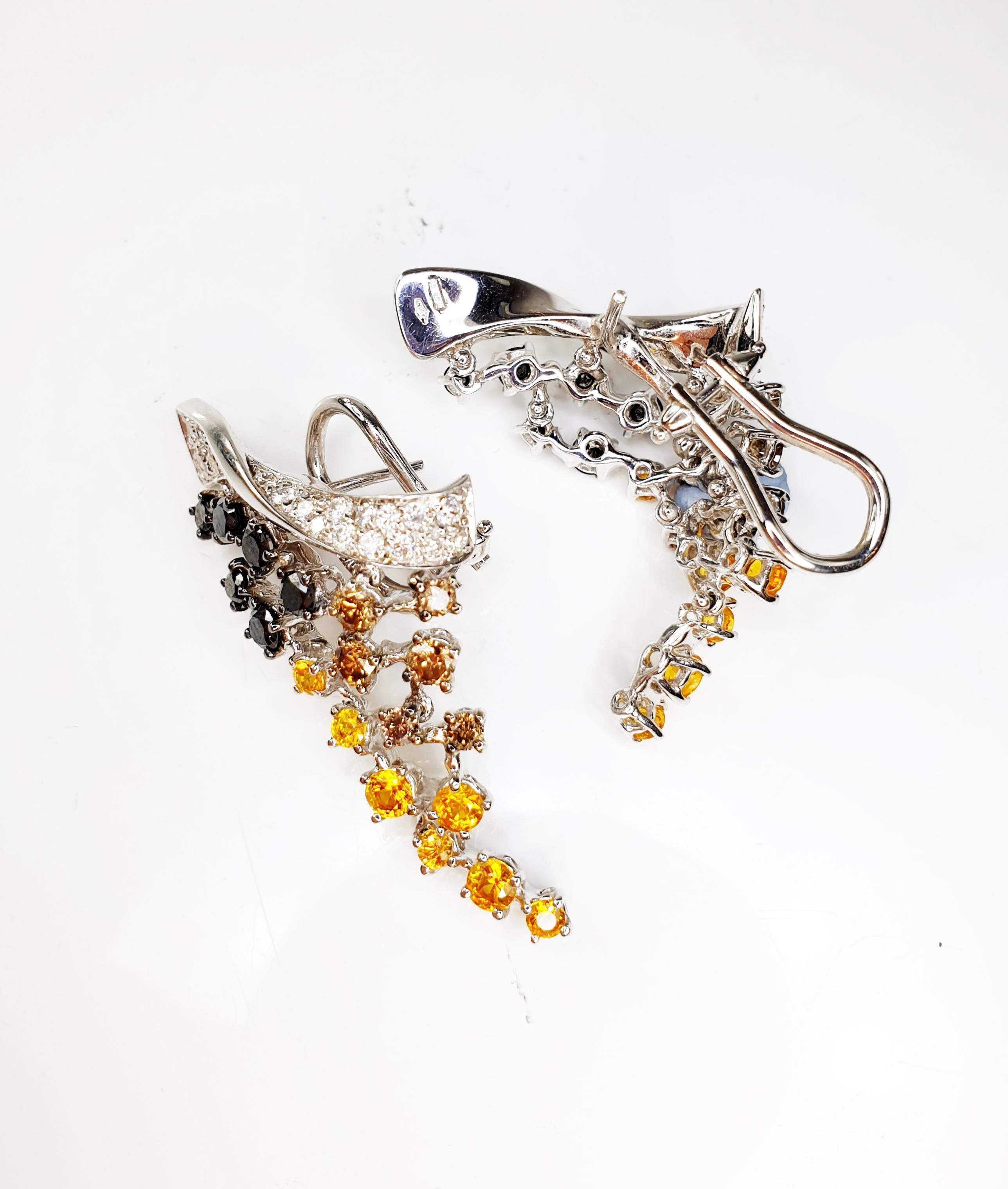 Brilliant Cut Cascade Earrings 18 Karat White with Three Color Diamonds and Citrines