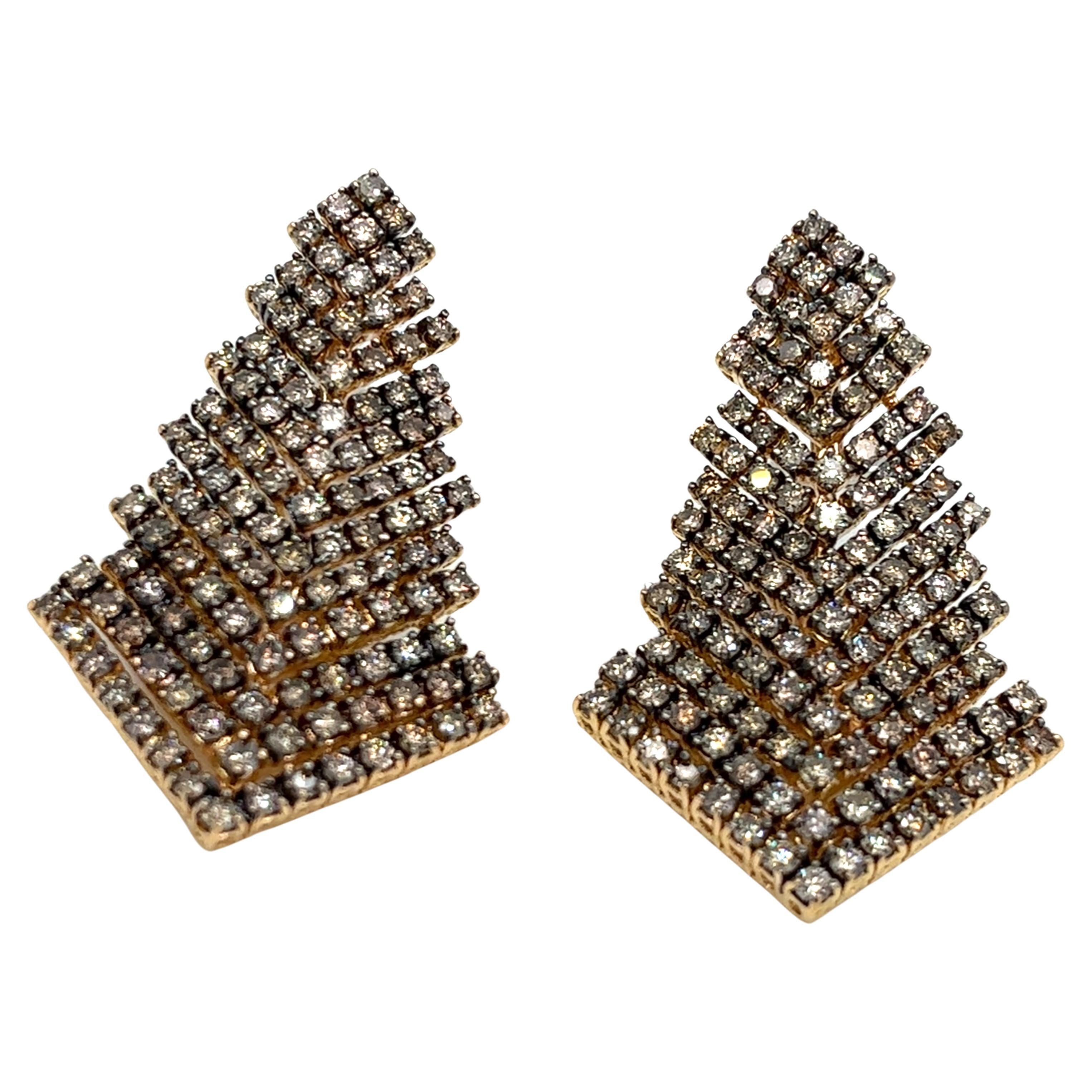 Cascade Earrings 18kt Gold with Natural Champagne Diamonds 4.60 cts For Sale