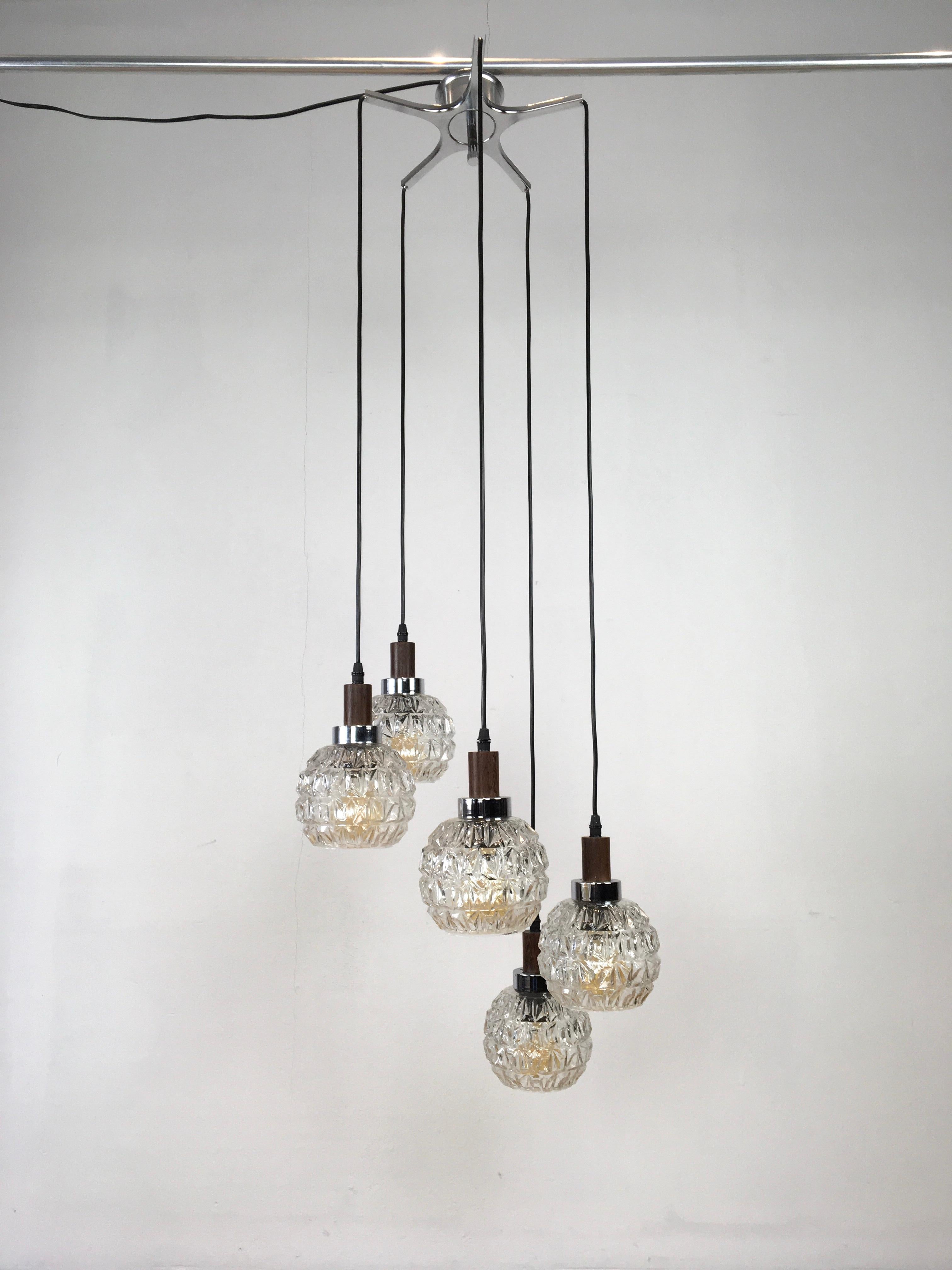 Metal Cascade Lamp Pendant Light , 5 Globe Light