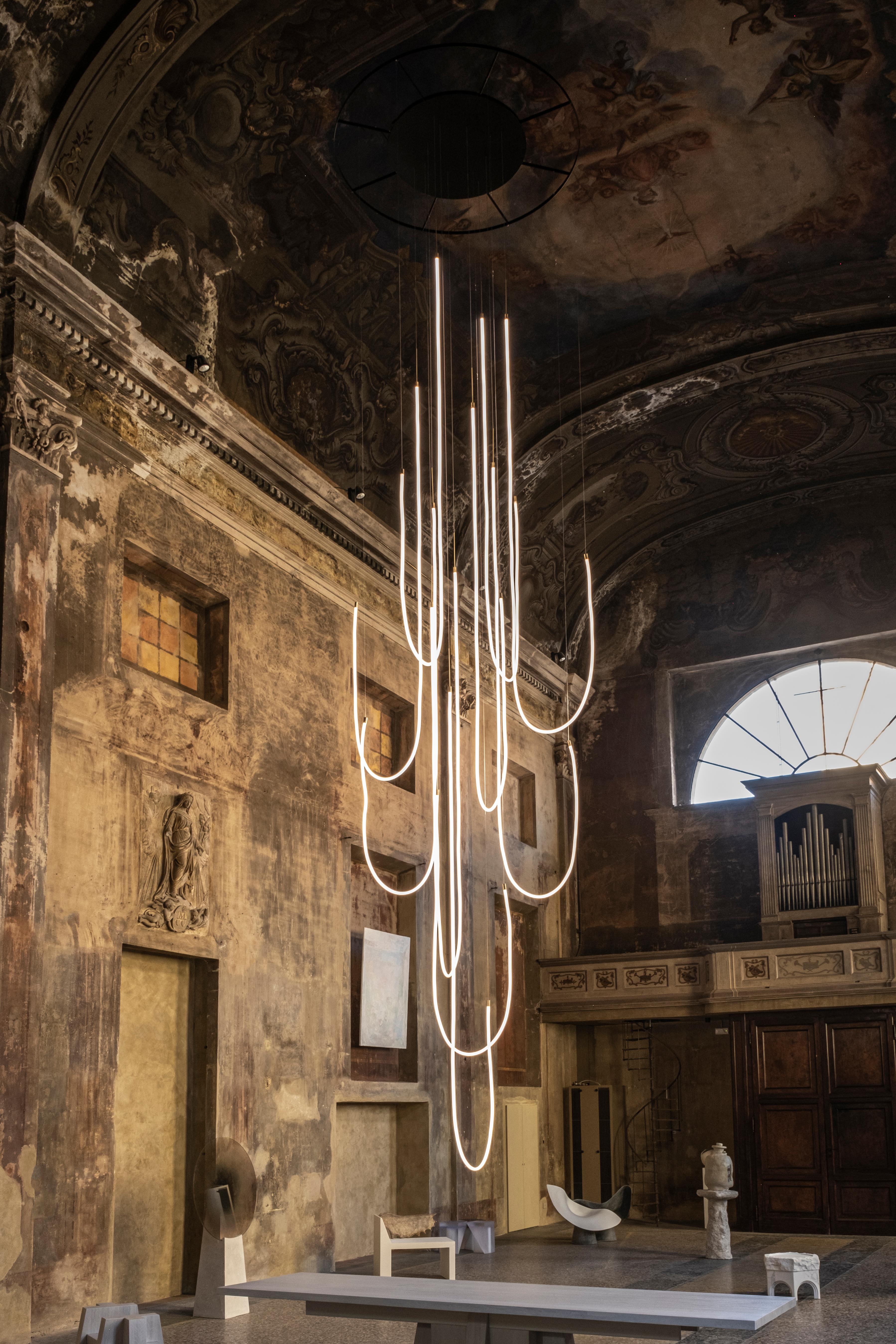 Cascade Of Light Pendant by Morghen Studio For Sale 2